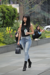 【精选街拍】Vol.3459 帅气短靴牛仔 [97P+1V-1.45GB]